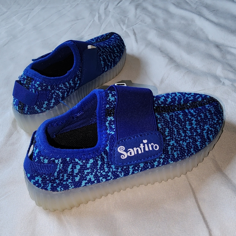 Santiro usb Charging LED uni-sex light up sneakers size 31